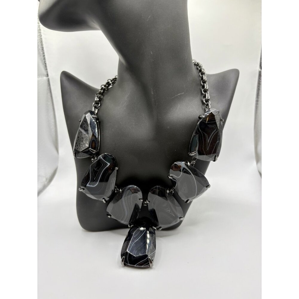 Kendra Scott Harlow Black Swirl Agate Gunmetal Statement Necklace Hook Clasp